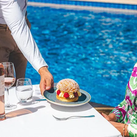 La Mandarine Otel Saint-Tropez